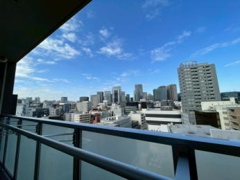 �@�o���R�j�[����̒��]