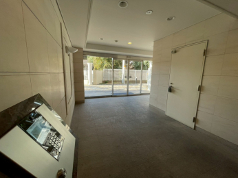 �@�G���g�����X��