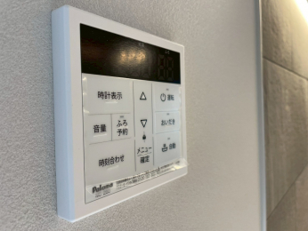 �@���������