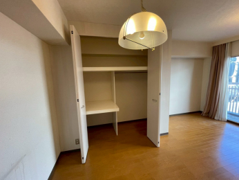 �@LD���̎��[�i������̍H���O�j