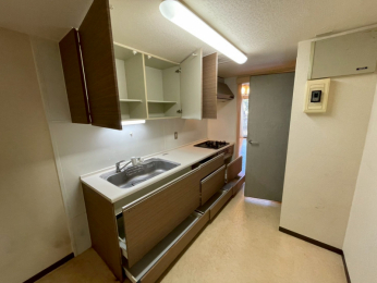 �@�]�O�̃L�b�`���S�i�i������̍H���O�j