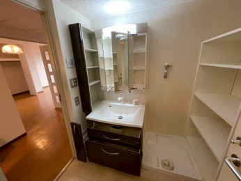 �@���ʉ��ϑ�i������̍H���O�j