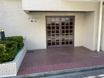 �@�G���g�����X