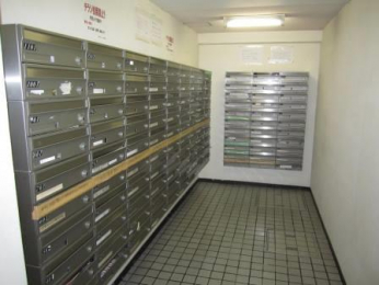 �@�W���X�֎�