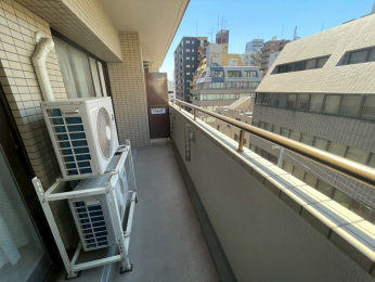 �@�o���R�j�[����̒��]�i�������j